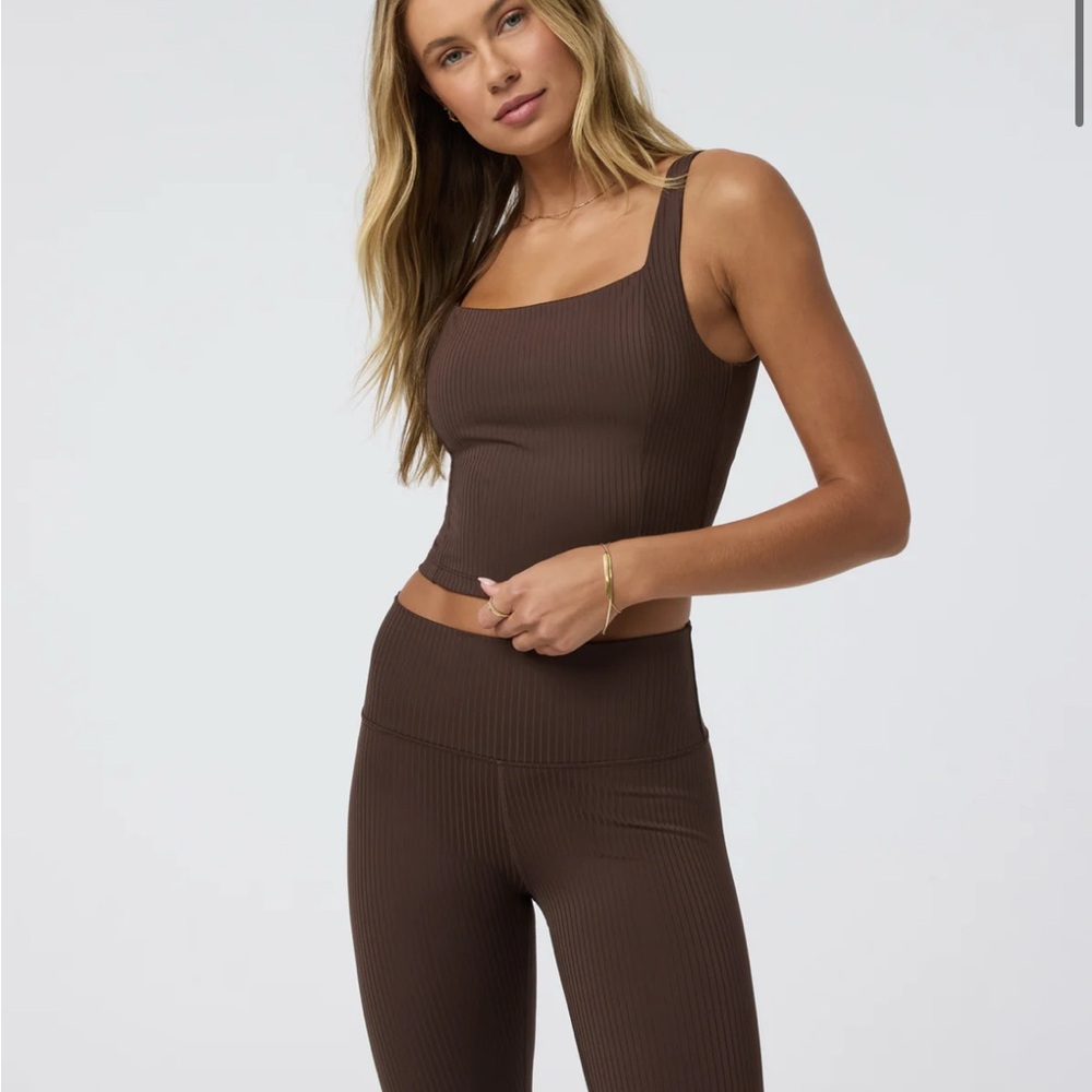 NWT Vuori Brown Inversion Support Rib Tank in Large